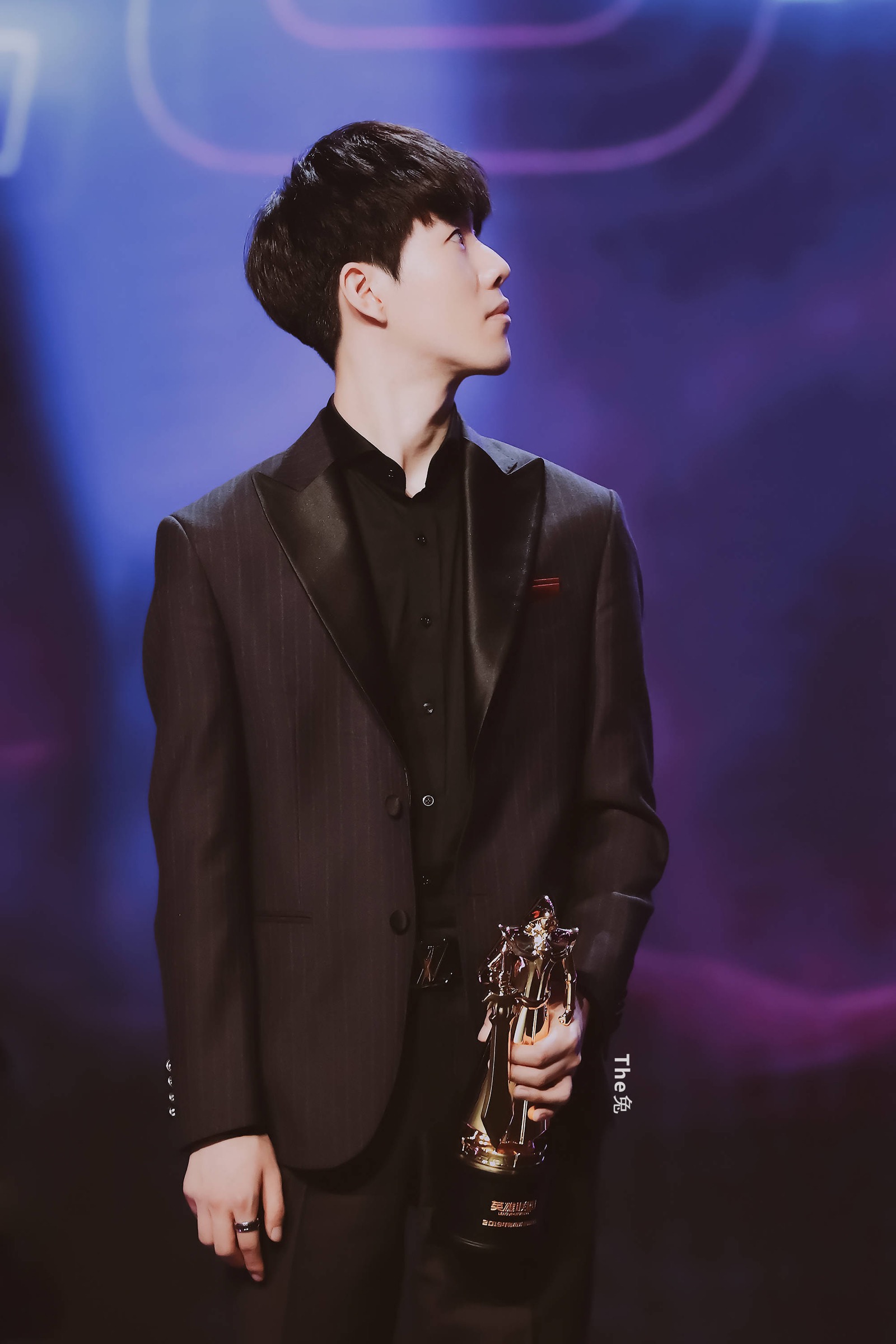 玩家B以2 玩家B以2